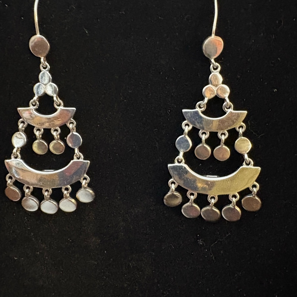 Elle Designer Ruby Disc Chandelier Drop Dangle Earrings. - Picture 2 of 3
